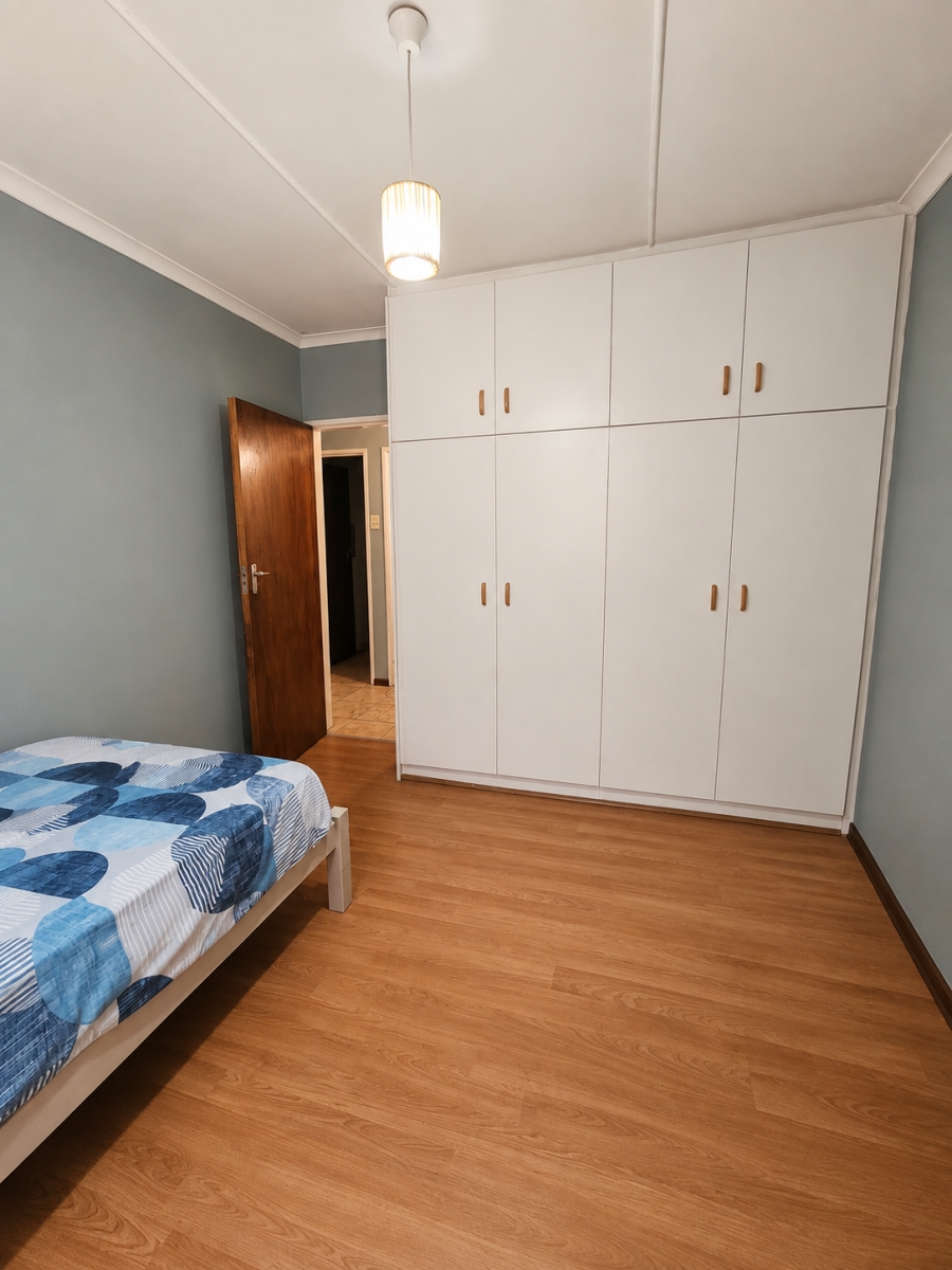 To Let 4 Bedroom Property for Rent in Eikendal Western Cape